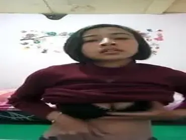Cewek Bondol Cantik Sange Pasrah Digenjot Kasur