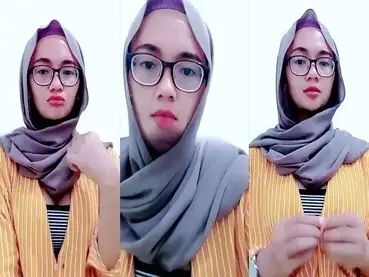Ukhty Yulia Nakal Pamer Belahan Toket Gede